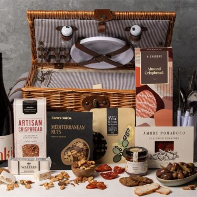 Family Feast Picnic Basket